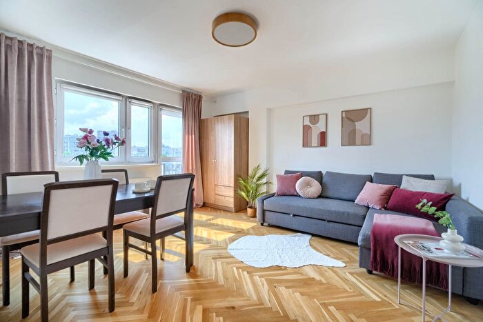 Mieszkanie 3-pokojowe na sprzedaż, Warszawa – Huculska /