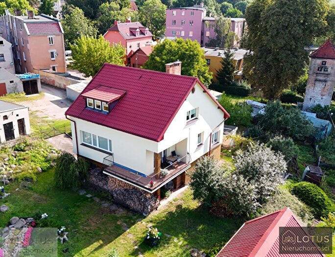 Dom 4-pokojowy na sprzedaż, Szprotawa