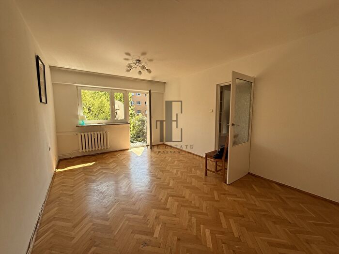 Mieszkanie 3-pokojowe na sprzedaż, Warszawa