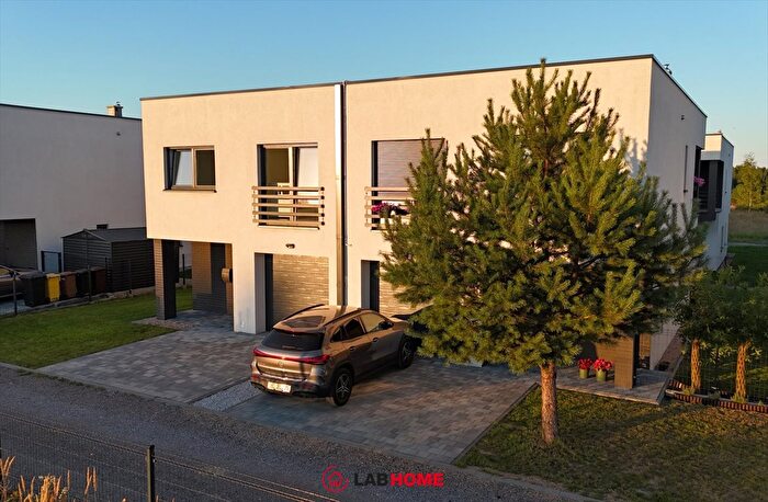 Dom 4-pokojowy na sprzedaż, Lubliniec
