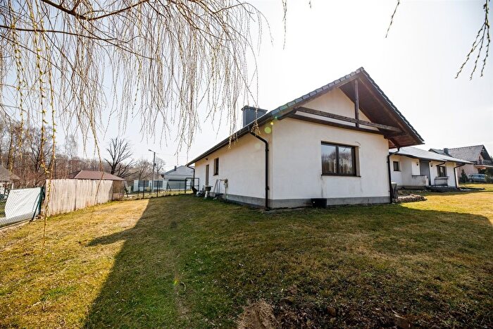 Dom 3-pokojowy na sprzedaż, Bulowice