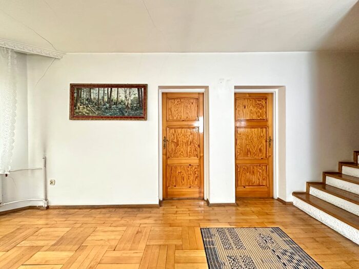 Dom 8-pokojowy na sprzedaż, Poznań – Czarna Rola