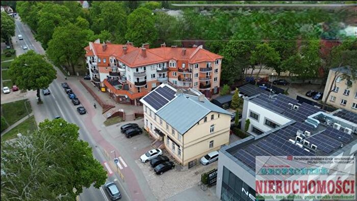 Dom 8-pokojowy na sprzedaż, Ostróda – Grunwaldzka