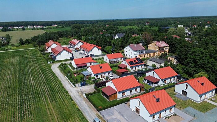 Mieszkanie 3-pokojowe na sprzedaż, Miłoszyce