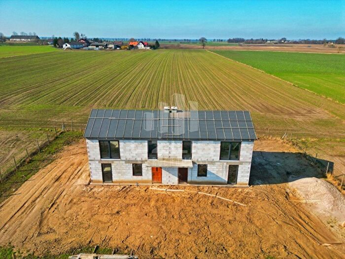 Dom 8-pokojowy na sprzedaż, Smętowo Graniczne