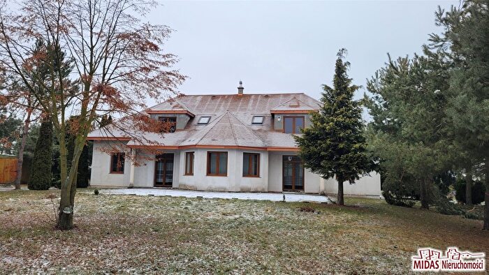 Dom 7-pokojowy na sprzedaż, Wieniec