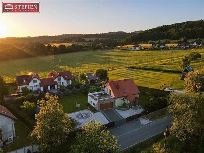 Dom 4-pokojowy na sprzedaż, Jelenia Góra
