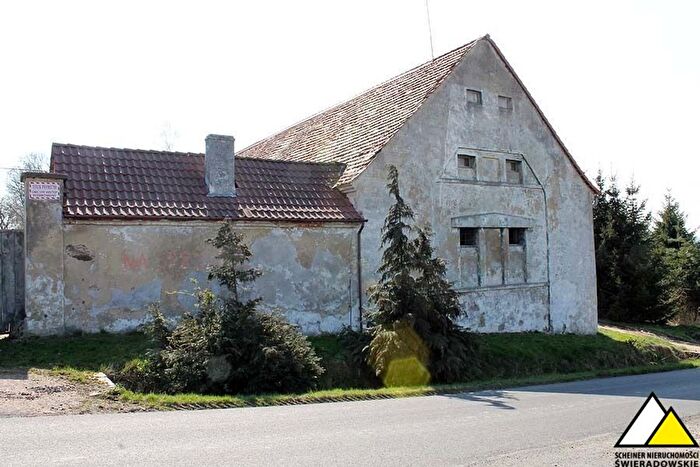 Dom 1-pokojowy na sprzedaż, Baworowa