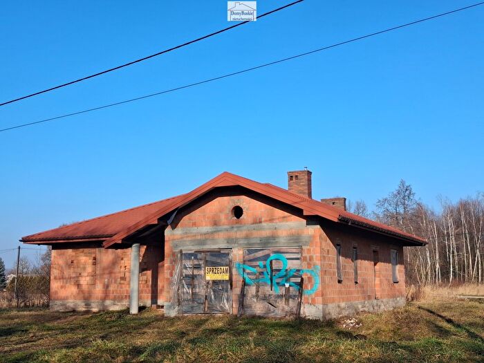 Dom 4-pokojowy na sprzedaż, Radzanów