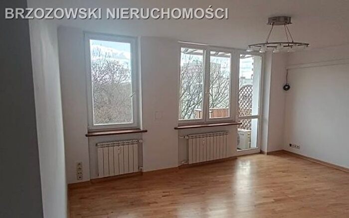 Mieszkanie 3-pokojowe na sprzedaż, Warszawa – Nubijska