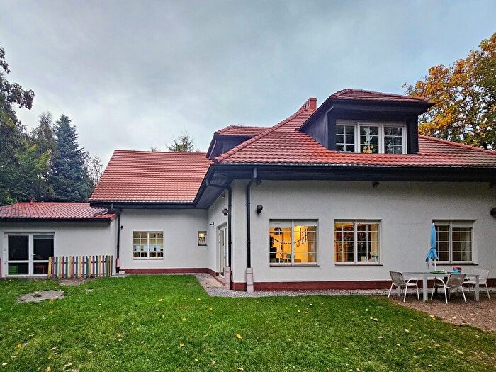 Dom 9-pokojowy na sprzedaż, Wrocław – Jarzynowa