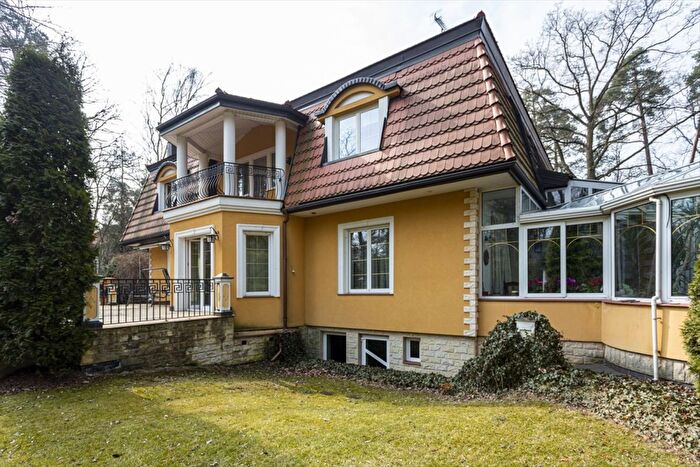 Dom 7-pokojowy na sprzedaż, Warszawa – Homera