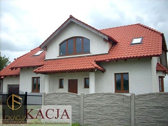Dom na sprzedaż, Chełmce