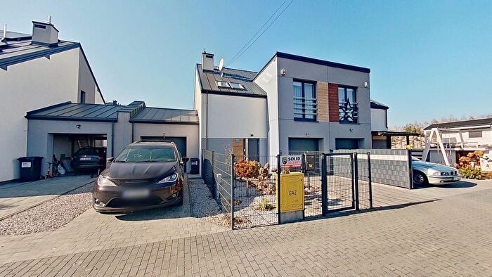 Dom 5-pokojowy na sprzedaż, Święcice