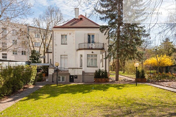 Dom 8-pokojowy do wynajęcia, Warszawa