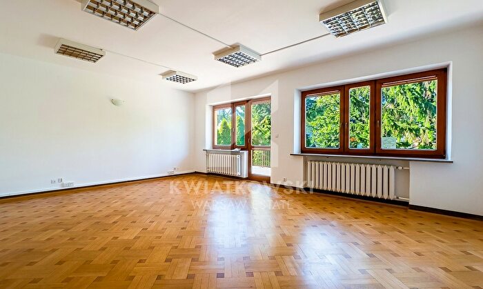 Dom 8-pokojowy do wynajęcia, Warszawa