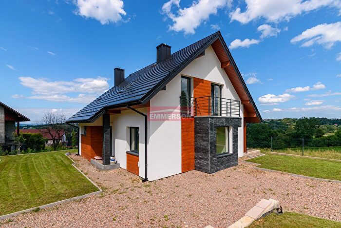 Dom 5-pokojowy na sprzedaż, Chorowice