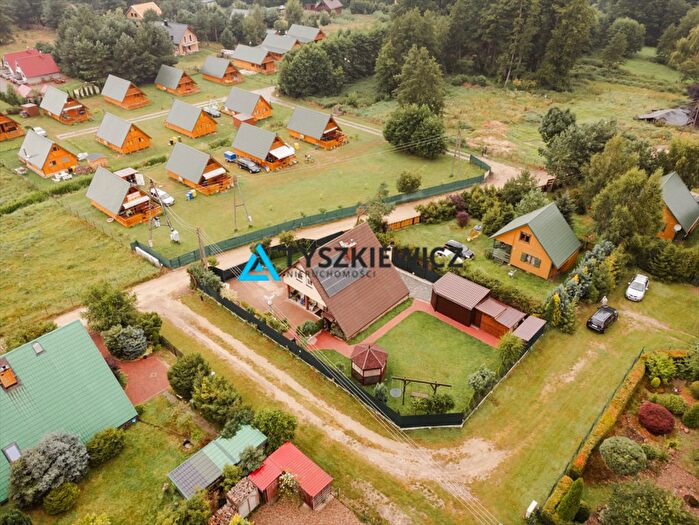 Dom 5-pokojowy na sprzedaż, Sasino