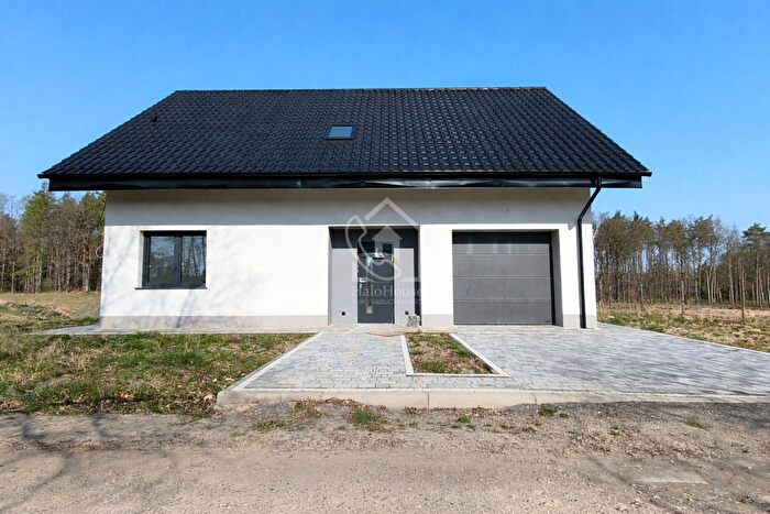 Dom 6-pokojowy na sprzedaż, Olbrachtów