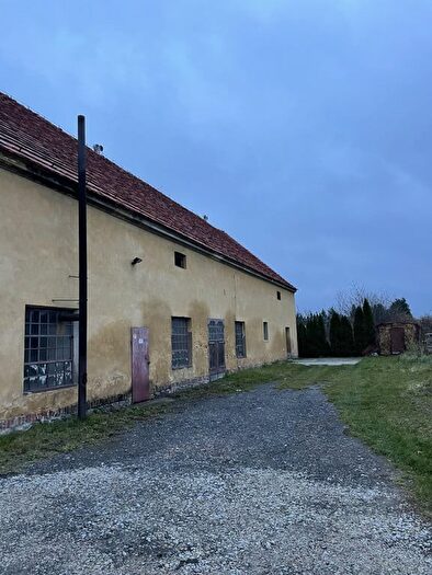 Dom 8-pokojowy na sprzedaż, Wróblowice