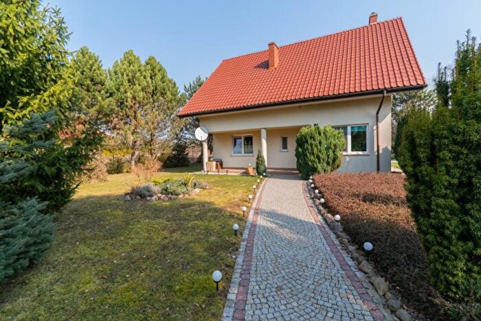 Dom 5-pokojowy na sprzedaż, Lubnów