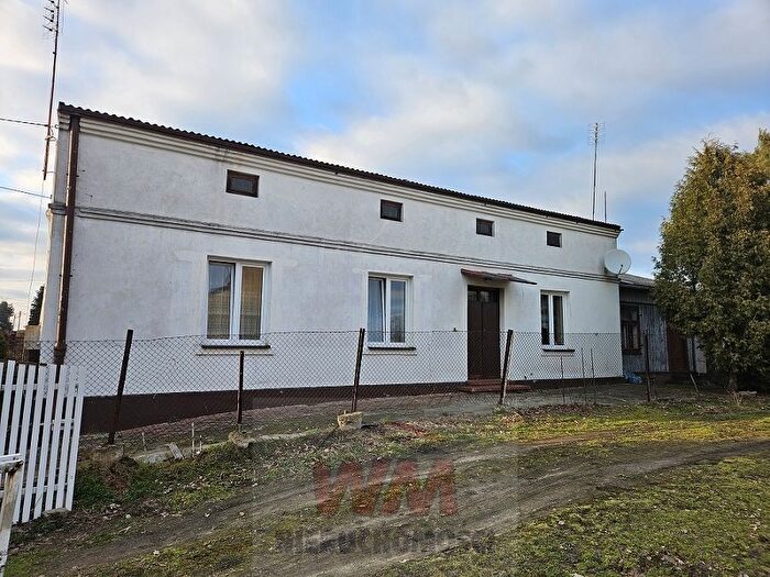Dom 2-pokojowy na sprzedaż, Mogielnica