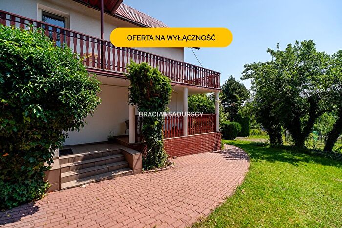 Dom na sprzedaż, Łazy