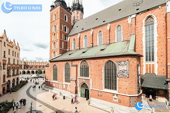 Mieszkanie 4-pokojowe do wynajęcia, Kraków – Plac Mariacki
