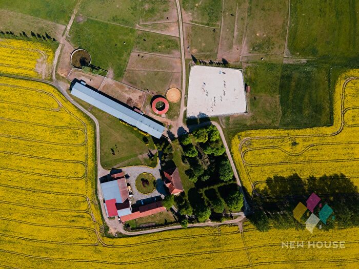 Dom 10-pokojowy na sprzedaż, Spręcowo