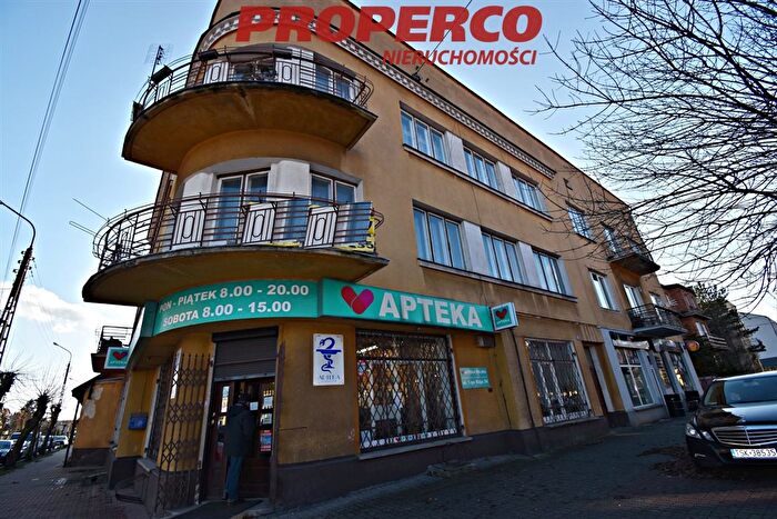 Dom 18-pokojowy na sprzedaż, Skarżysko-Kamienna
