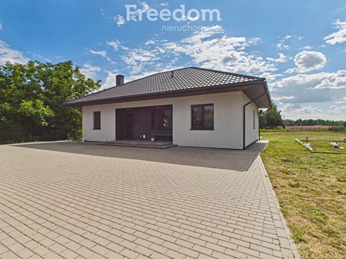 Dom 4-pokojowy na sprzedaż, Piaseczno