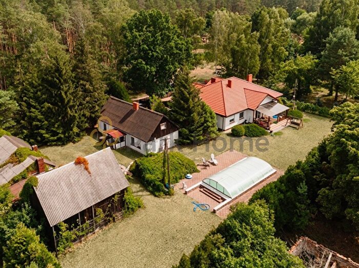 Dom 6-pokojowy na sprzedaż, Obrzycko