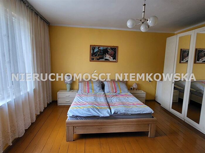 Dom 3-pokojowy na sprzedaż, Poniszowice