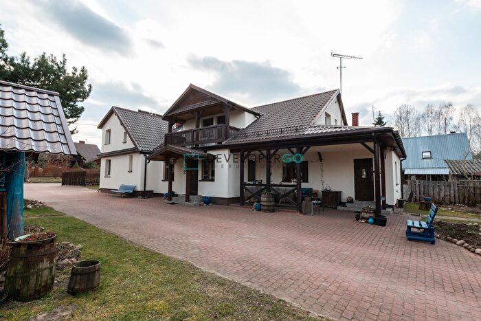 Dom 7-pokojowy na sprzedaż, Białowieża