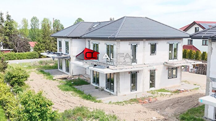 Dom 4-pokojowy na sprzedaż, Świdnica