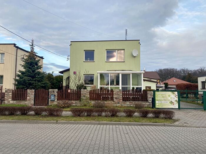 Dom 2-pokojowy na sprzedaż, Kutno