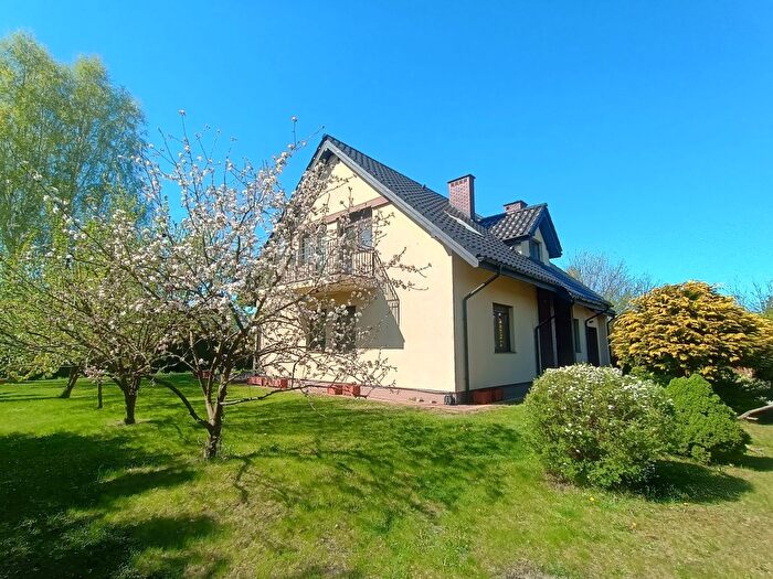 Dom 6-pokojowy na sprzedaż, Pabianice