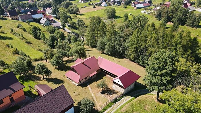 Dom 4-pokojowy na sprzedaż, Odrowąż