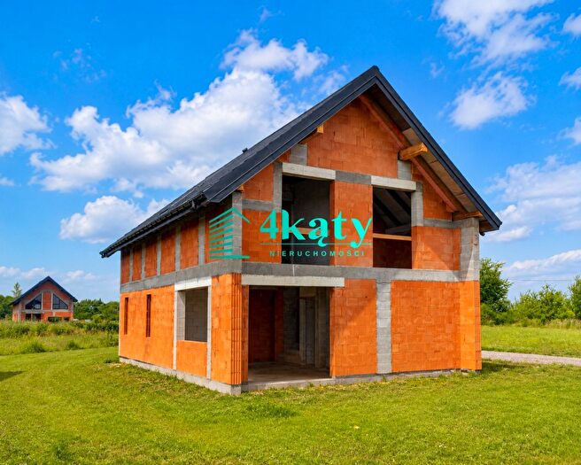 Dom 5-pokojowy na sprzedaż, Kozierów