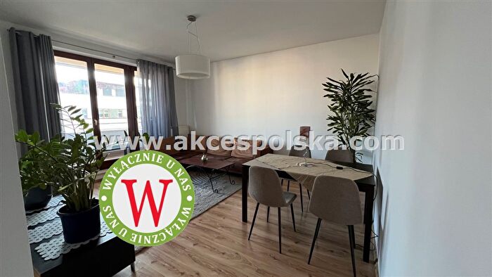 Mieszkanie 3-pokojowe do wynajęcia, Warszawa – Sarmacka