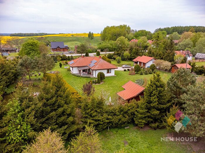 Dom 4-pokojowy na sprzedaż, Garzewo
