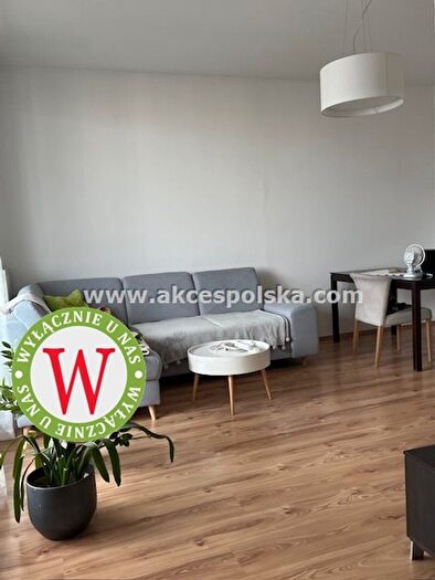 Mieszkanie 3-pokojowe do wynajęcia, Warszawa – Sarmacka
