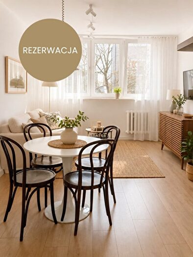 Mieszkanie 3-pokojowe na sprzedaż, Kraków – Celarowska