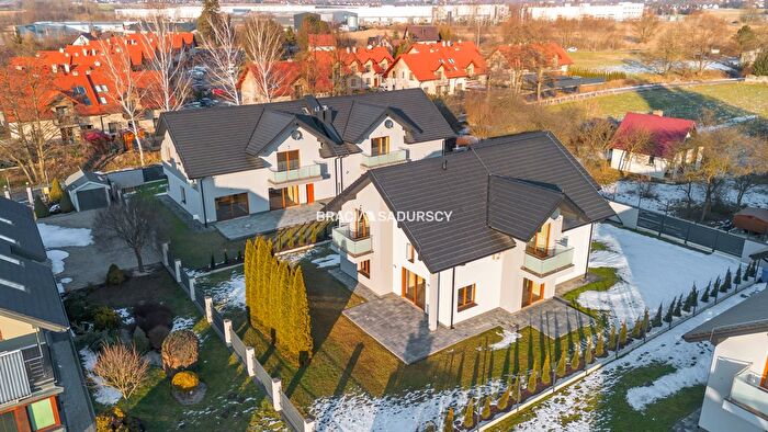 Dom 5-pokojowy do wynajęcia, Modlniczka
