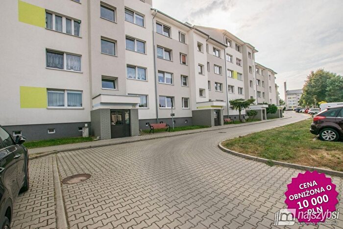 Mieszkanie 3-pokojowe na sprzedaż, Nowogard