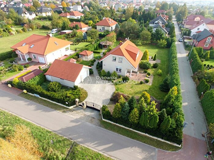 Dom 4-pokojowy na sprzedaż, Lębork