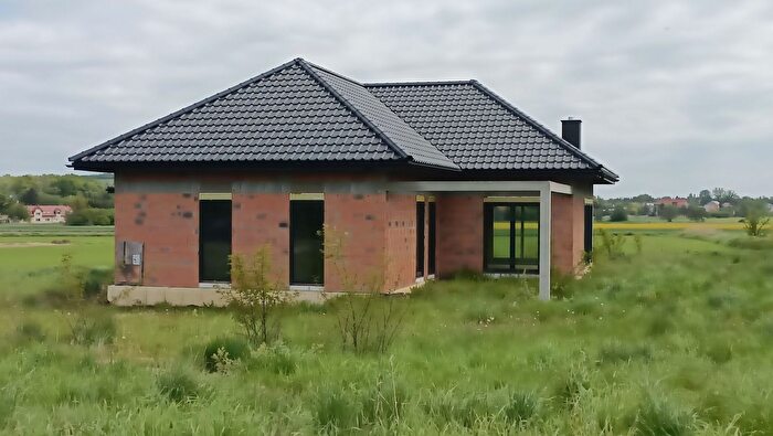 Dom 4-pokojowy na sprzedaż, Piława Górna
