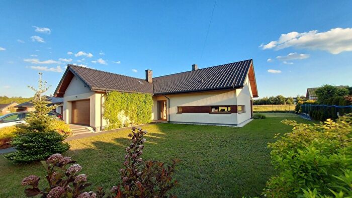 Dom 4-pokojowy na sprzedaż, Niestachów