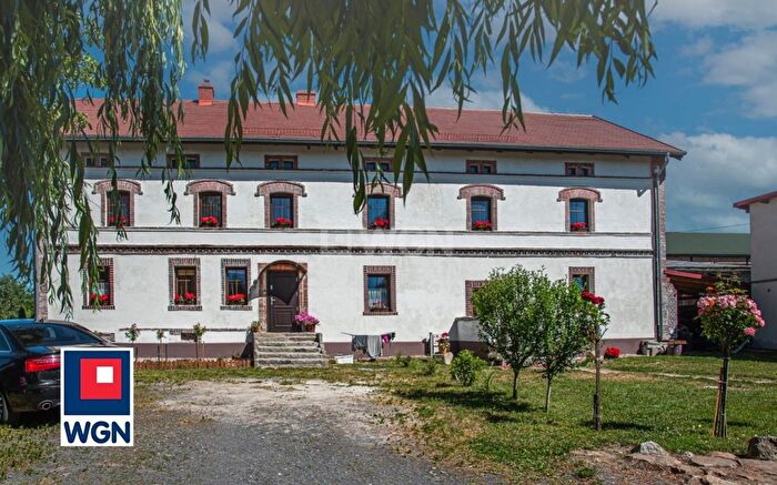 Mieszkanie 3-pokojowe do wynajęcia, Nowogrodziec