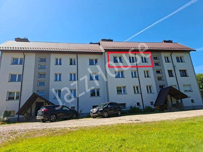 Mieszkanie 3-pokojowe na sprzedaż, Cisna